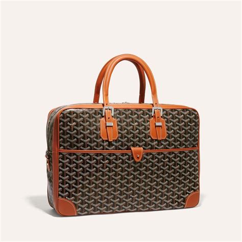 goyard ambassade pm document case price